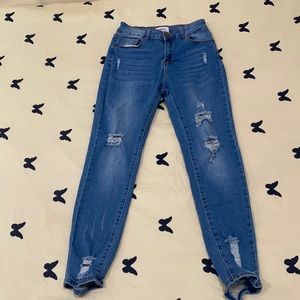 juniors ripped skinny jeans (jeggings)